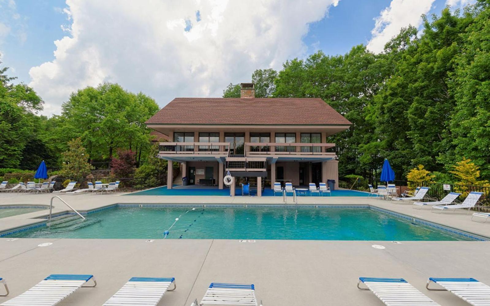 Cozy Bear 856 Villa แกตลิงเบิร์ก ภายนอก รูปภาพ