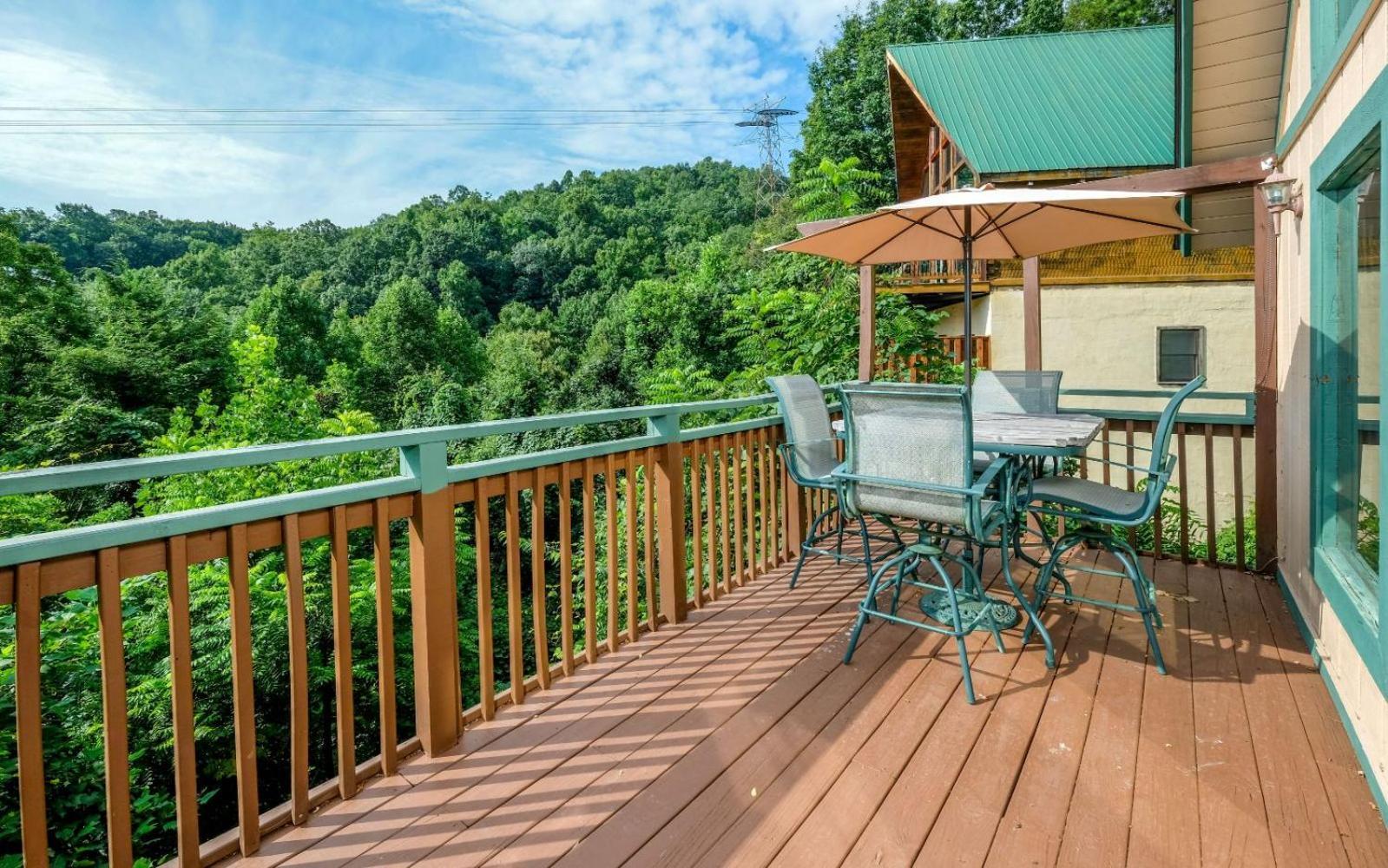 Cozy Bear 856 Villa แกตลิงเบิร์ก ภายนอก รูปภาพ